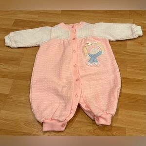 Vintage Small Stars Pink One piece with snowman design‎